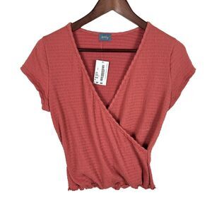 NWT Neely Rust Short Sleeve V-Neck Shirt Top Women's Medium